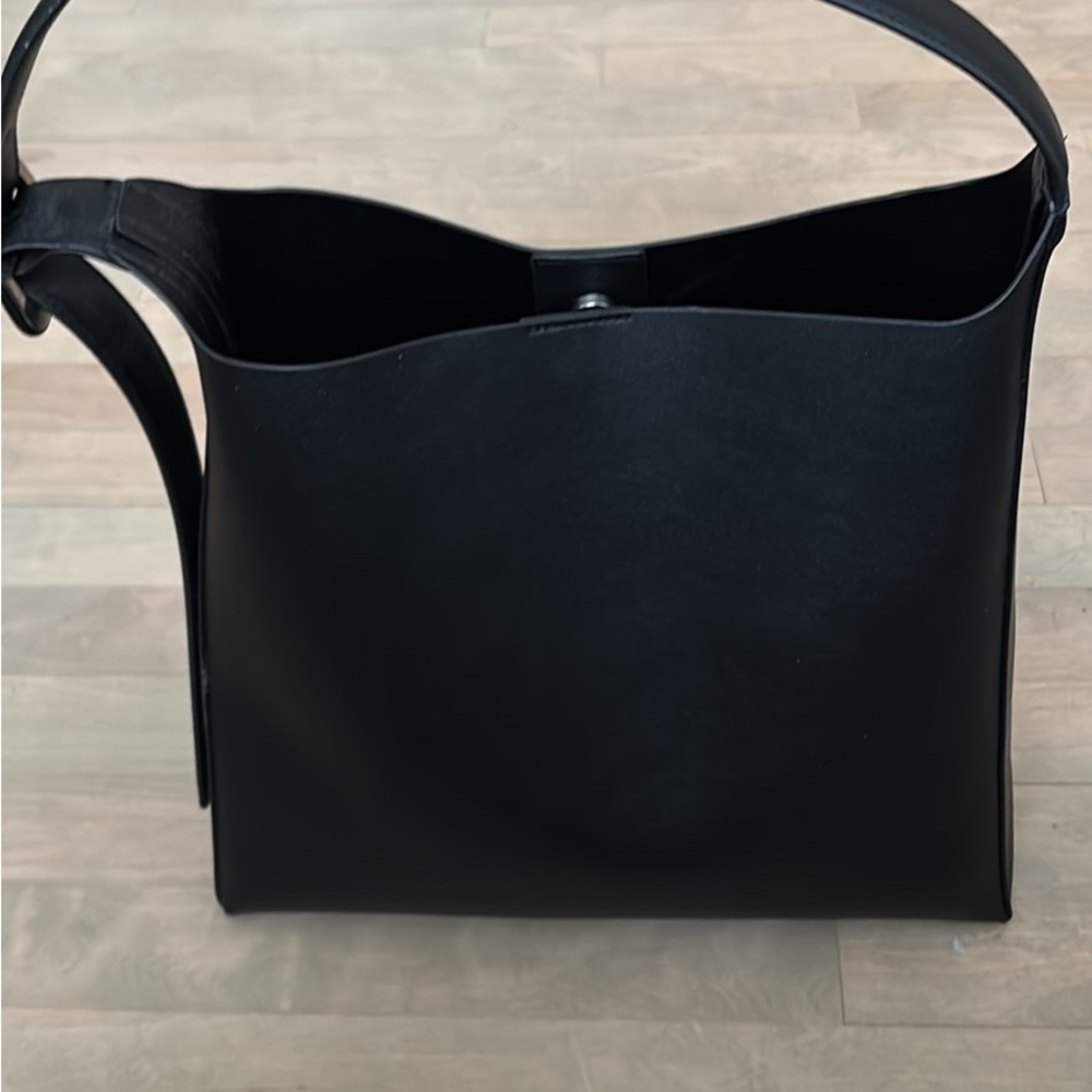 Mango Black Tote Bag